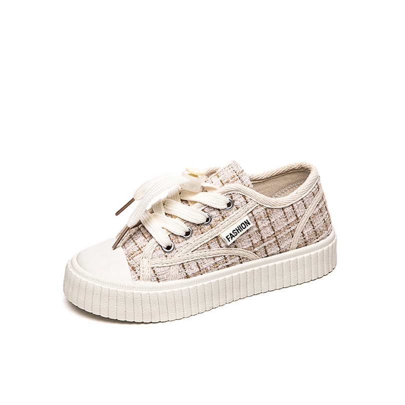 Sepatu Kanvas Perempuan Baru Kasual Aroma Kecil Anakanak Orang Tua Besar Musim Semi dan Panas 220611, Beige
Sepatu Kanvas Perempuan Baru Kasual Aroma Kecil Anakanak Orang Tua Besar Musim Semi dan Panas 220611, Beige