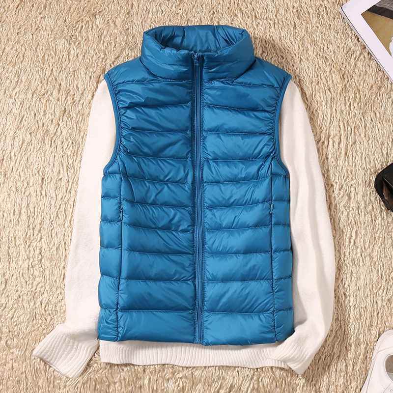 Women Sleeveless Ultra Light Down Vests Slim Jacket Girl Gilet Plus Lightweight Windproof Warm Waistcoat Portable 220801