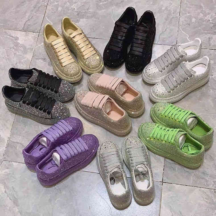 Heavy Industry Full Drill Muffin Shoes Women's Summer High-quality Thick Bottom Inner Heightening Leisure Board, Silver
Heavy Industry Full Drill Muffin Shoes Women's Summer High-quality Thick Bottom Inner Heightening Leisure Board, Silver