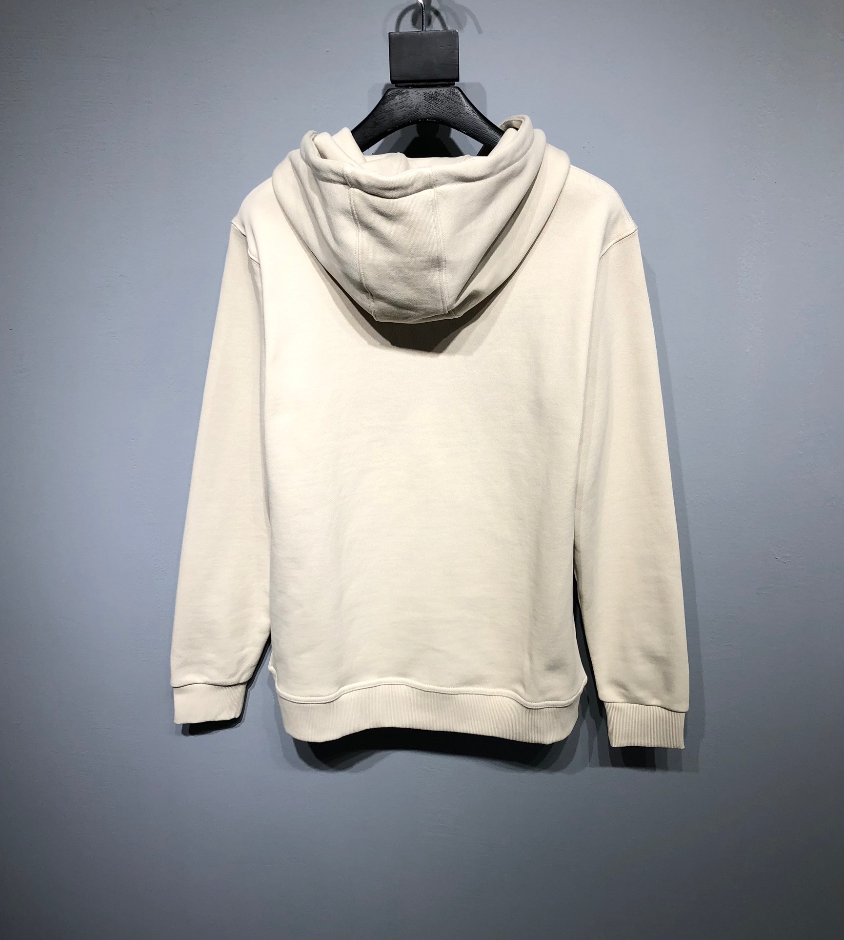 New AOP jacquard letter knitted sweater in autumn / winter 2023acquard knitting machine e Custom jnlarged detail crew neck cotton wrte32wa5e
New AOP jacquard letter knitted sweater in autumn / winter 2023acquard knitting machine e Custom jnlarged detail crew neck cotton wrte32wa5e