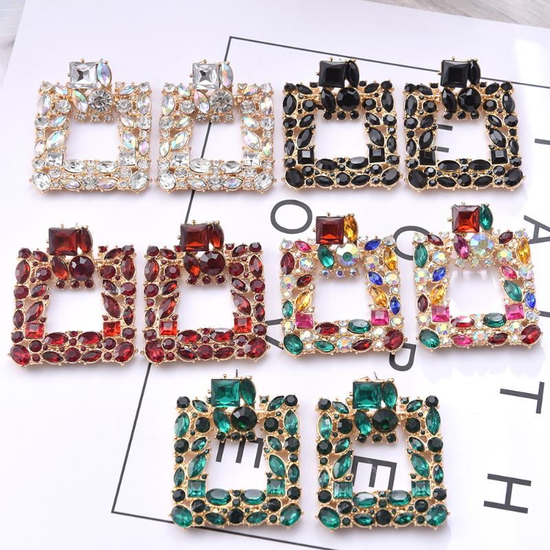 Dangle & Chandelier Ztech Square Metal Trend Colorful Rhinestone Drop Earrings High-Quality Fashion Crystal Jewelry Accessories For WomenDan
Dangle & Chandelier Ztech Square Metal Trend Colorful Rhinestone Drop Earrings High-Quality Fashion Crystal Jewelry Accessories For WomenDan