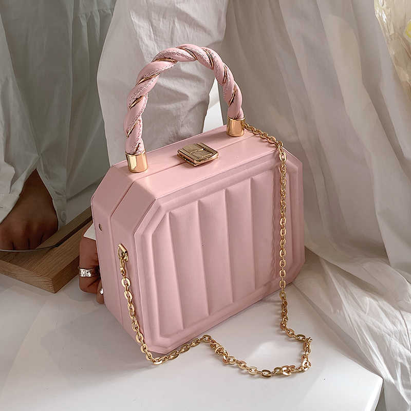 Fashion Women Luxury Designer Box Bags Pu Leather Handbags and Chic Shoulder Handbag Spring New Dropshipping 2022, White
Fashion Women Luxury Designer Box Bags Pu Leather Handbags and Chic Shoulder Handbag Spring New Dropshipping 2022, White