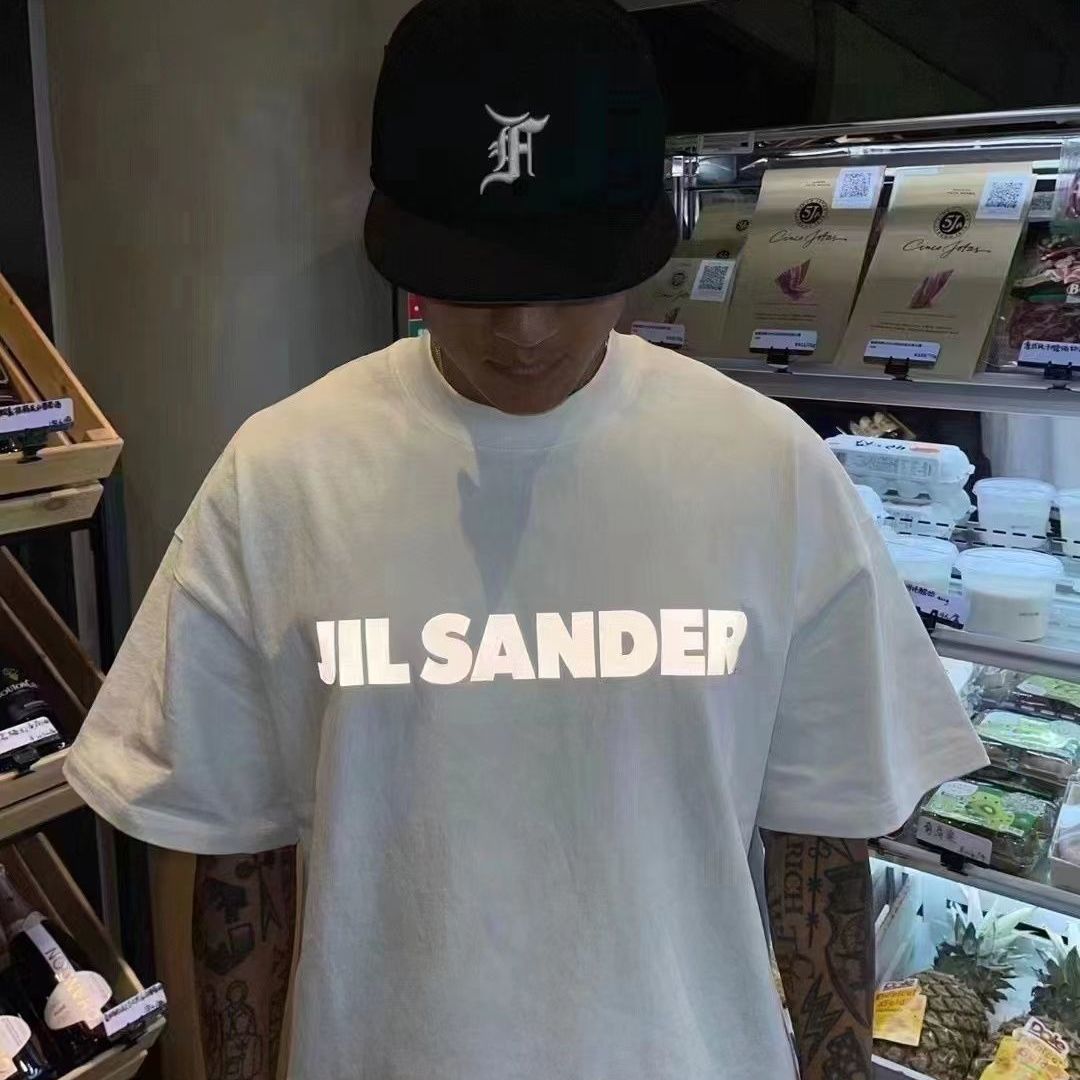 men women t shirts Cotton Round Collar Printed JIL Minimalist Joint Reflective Short Sleeve T-shirt Summer Loose Oversize sander shirt, White
men women t shirts Cotton Round Collar Printed JIL Minimalist Joint Reflective Short Sleeve T-shirt Summer Loose Oversize sander shirt, White