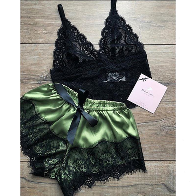 Newest Arrival Fashion Women Sleepwear Sexy Satin Pajama Set Female Lace V-neck Pyjamas Sleeveless Cami Top And Shorts Sets, Green
Newest Arrival Fashion Women Sleepwear Sexy Satin Pajama Set Female Lace V-neck Pyjamas Sleeveless Cami Top And Shorts Sets, Green