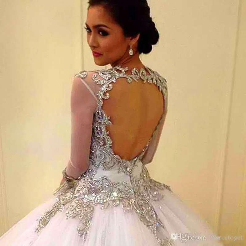 Quinceanera White Dresses Backless Beaded Lace Applique Long Sleeve Ball Gown Vestidos