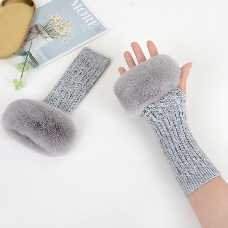 Five Fingers Gloves 2022 Women Autumn Winter Soft Fleece Keep Warm Lady Cashmere Fingerless Real Fur
Five Fingers Gloves 2022 Women Autumn Winter Soft Fleece Keep Warm Lady Cashmere Fingerless Real Fur