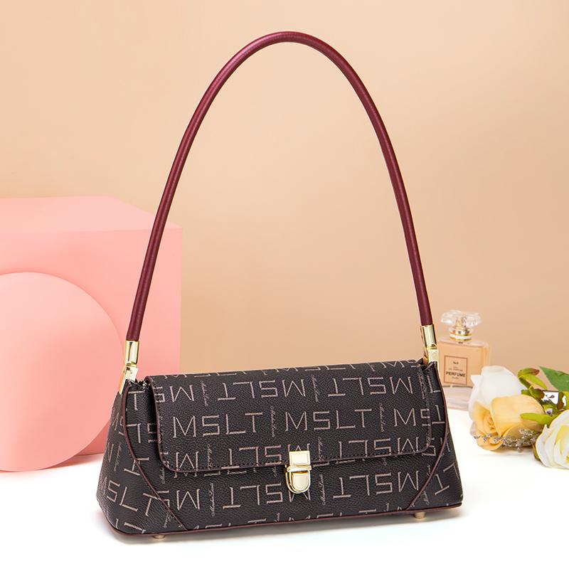 Evening Bags MashaLanti Vintage Underarm Bag For Women Handbag 2022 PVC Leather Brand Female Shoulder Crossbody BagsEvening, Picture color
Evening Bags MashaLanti Vintage Underarm Bag For Women Handbag 2022 PVC Leather Brand Female Shoulder Crossbody BagsEvening, Picture color