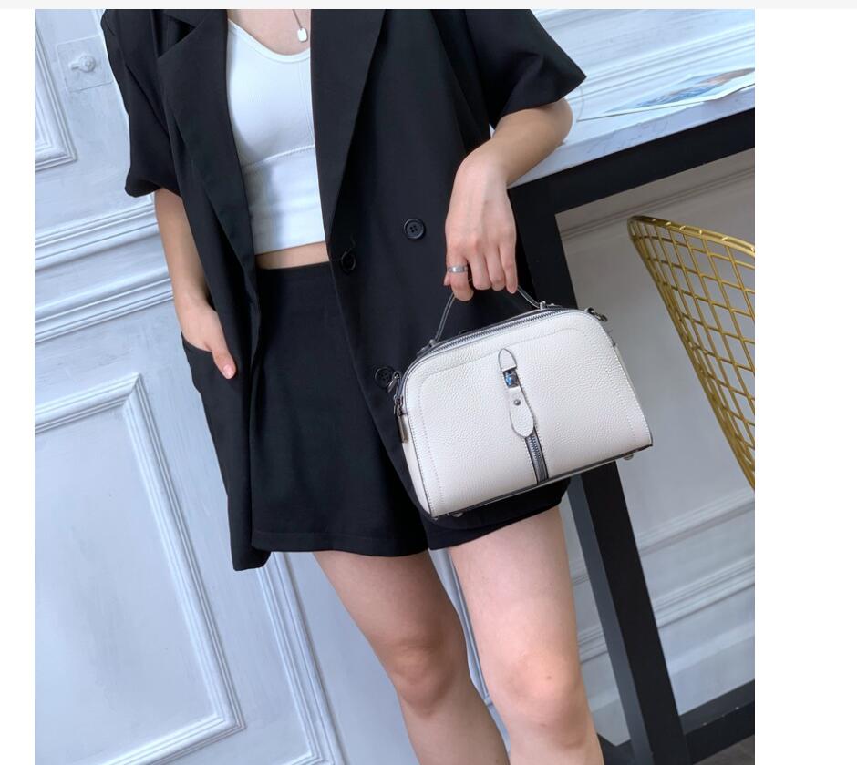 DA779 Womens designer handbag luxury should bag fashion tote purse wallet crossbody bags backpack Small chain Purses Free shopping, Customize
DA779 Womens designer handbag luxury should bag fashion tote purse wallet crossbody bags backpack Small chain Purses Free shopping, Customize