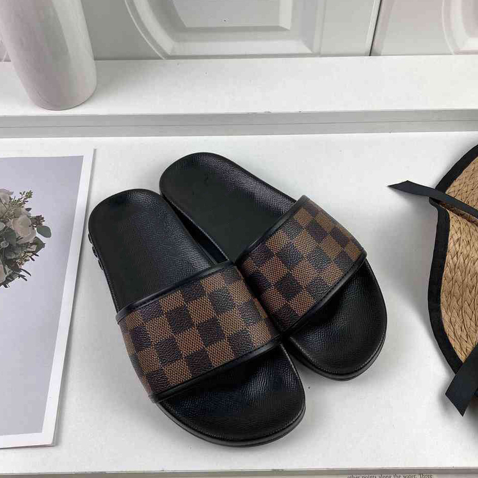 Fashion Platform Slippers Designer Louiseity Shoes Summer Die Sandals Women Sexy Lady Shoes Luxury With Letter Logo Viutonity abmnhy9993, 14
Fashion Platform Slippers Designer Louiseity Shoes Summer Die Sandals Women Sexy Lady Shoes Luxury With Letter Logo Viutonity abmnhy9993, 14