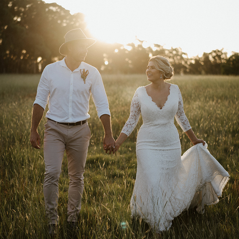 Country Lace Mermaid Wedding Dress Sexy Backless 3/4 Long Sleeve Bridal Gowns V-neck Plus Size Bride Wedding Dresses 2022