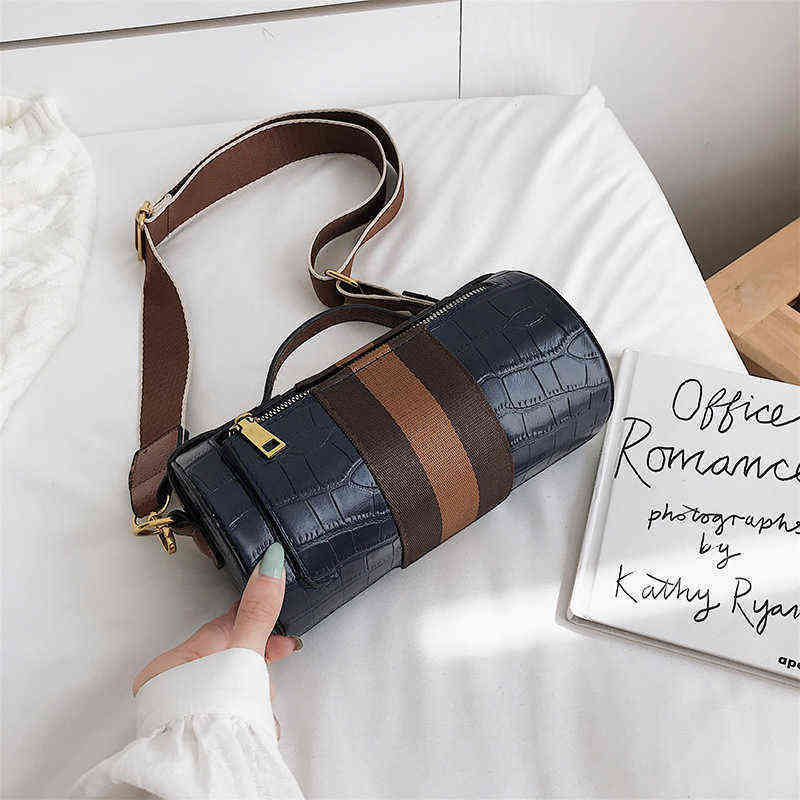 Style Cylindrical Bag Foreign Style Semi Circular Fashion Girl s Single Shoulder Bag Simple Trendy Messenger Bag 220516