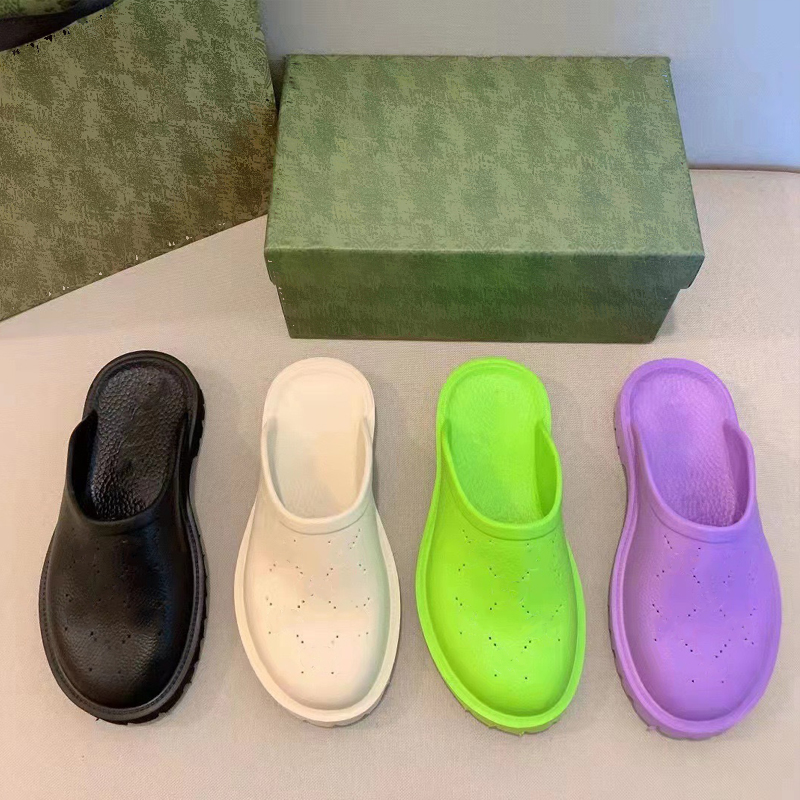 Designer slippers women sandals fashion beach shoes Thick bottom non-slip classical hole slipper gg guccie with box size 35-42, I need look other product
Designer slippers women sandals fashion beach shoes Thick bottom non-slip classical hole slipper gg guccie with box size 35-42, I need look other product