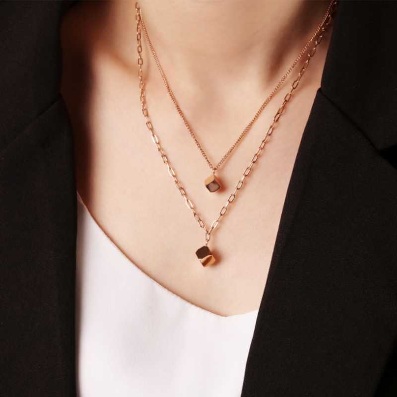 Pendant Necklaces Stainless Steel 2022 Fashion Upscale Jewelry 2 Layer Cube Geometric Charms Chain Choker Pendants For WomenPendant
Pendant Necklaces Stainless Steel 2022 Fashion Upscale Jewelry 2 Layer Cube Geometric Charms Chain Choker Pendants For WomenPendant