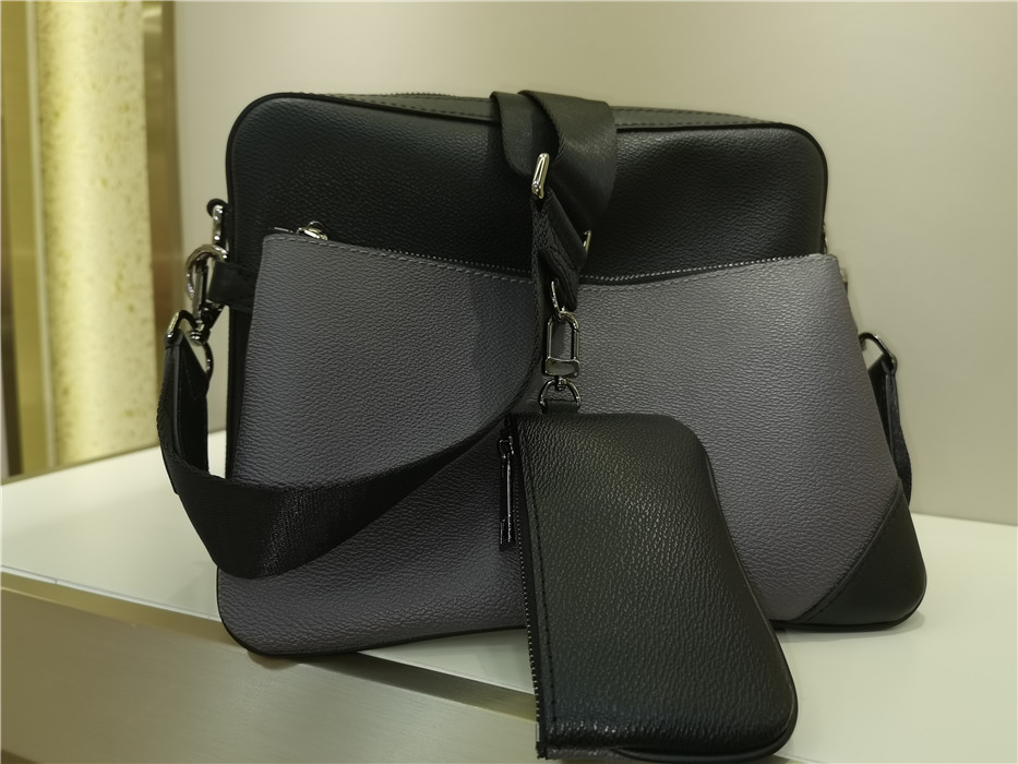 Famous Brand Designer Messenger Handbag Tote Leather Vintage Pattern Crossbody Handbag Purse New Shoulder Bag Clutch Tote H0418
Famous Brand Designer Messenger Handbag Tote Leather Vintage Pattern Crossbody Handbag Purse New Shoulder Bag Clutch Tote H0418