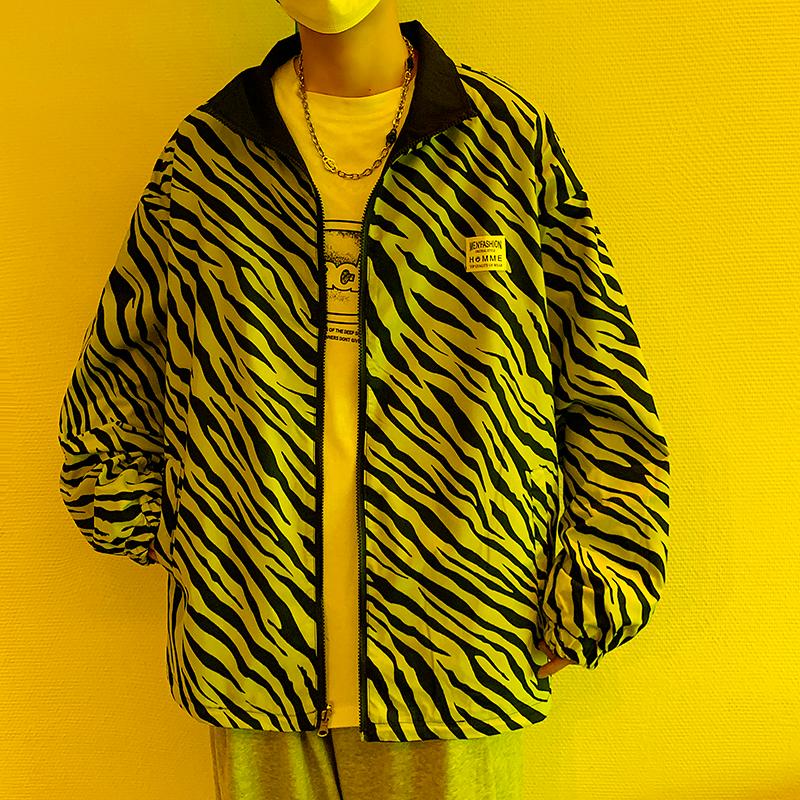 Men's Jackets Spring Autumn Cool Mens Harajuku Streetwear Bomber Jacket Baseball Coats Unisex Loose Motorcycle Pilot Two-sided DrillMen's, Black and stripe
Men's Jackets Spring Autumn Cool Mens Harajuku Streetwear Bomber Jacket Baseball Coats Unisex Loose Motorcycle Pilot Two-sided DrillMen's, Black and stripe