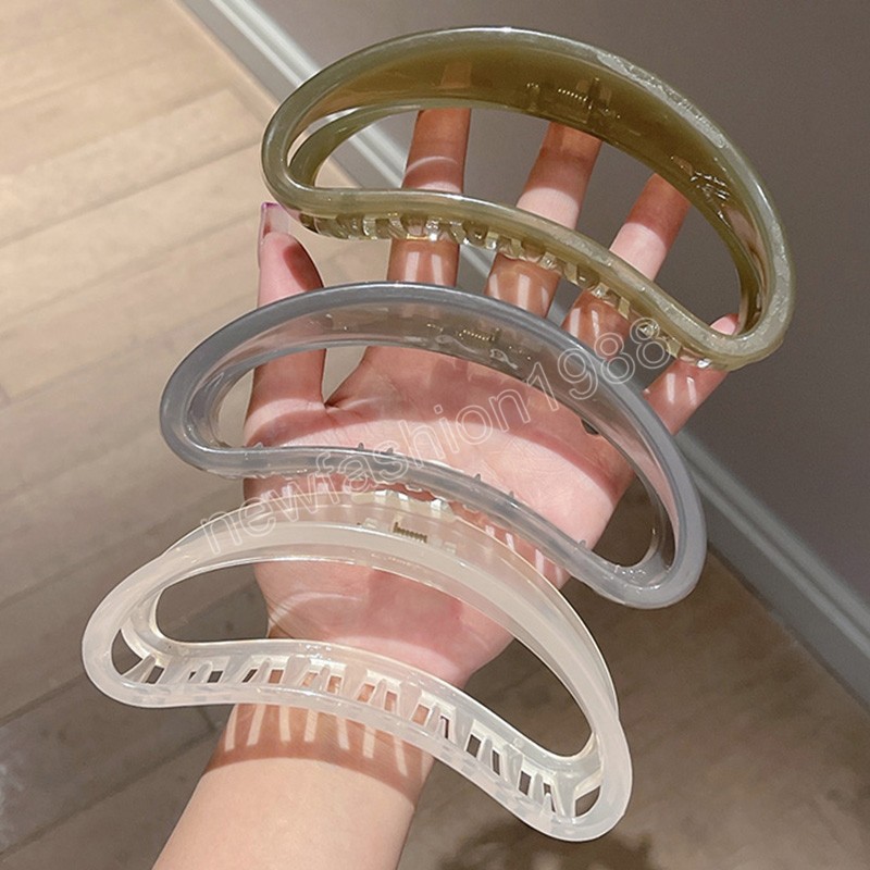 Half Moon Hollow Hair Claws Large Size Acrylic Jelly Color Crab Clip Barrettes Ponytail Hairpins Hair Accessories
Half Moon Hollow Hair Claws Large Size Acrylic Jelly Color Crab Clip Barrettes Ponytail Hairpins Hair Accessories