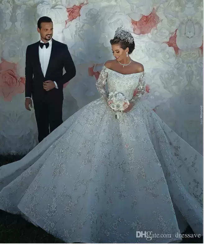 Ball Wedding Dresses Bridal Gown Embroidery Lace Applique Long Sleeves Off The Shoulder Custom Made Sweep Train Beach Castle Vestido De Novia