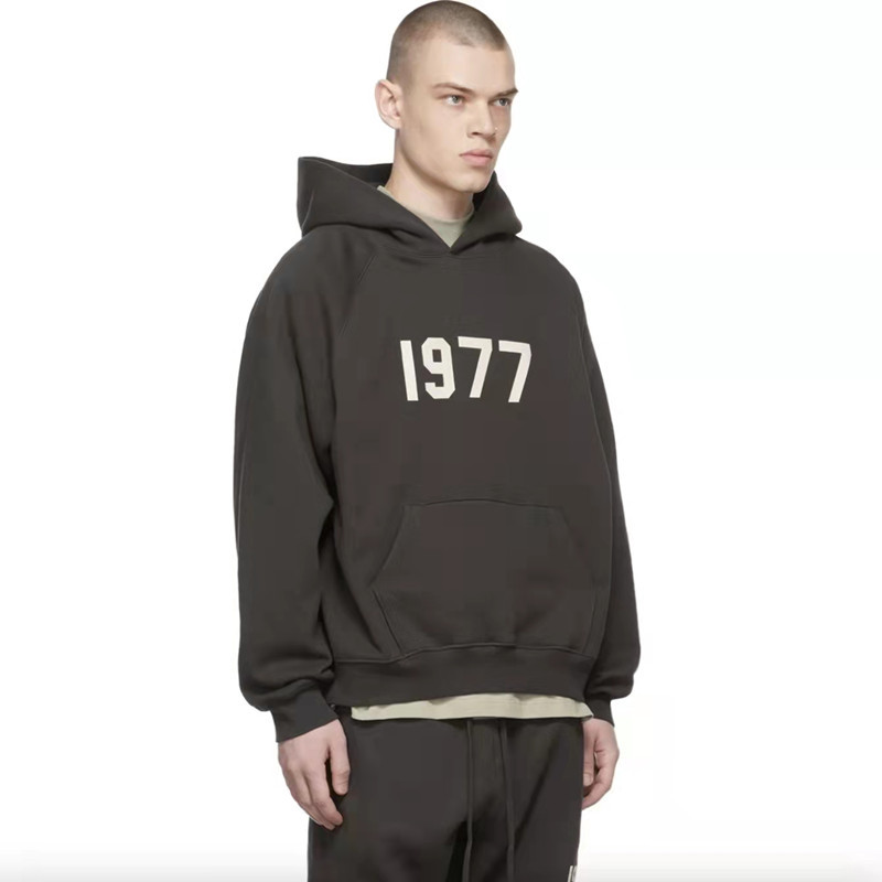 8TH Spring Summer Men' High Street Hip-Hop Flocking Print 1977 Round Neck Five-Point Sleeve T-Shirt Sweater
8TH Spring Summer Men' High Street Hip-Hop Flocking Print 1977 Round Neck Five-Point Sleeve T-Shirt Sweater