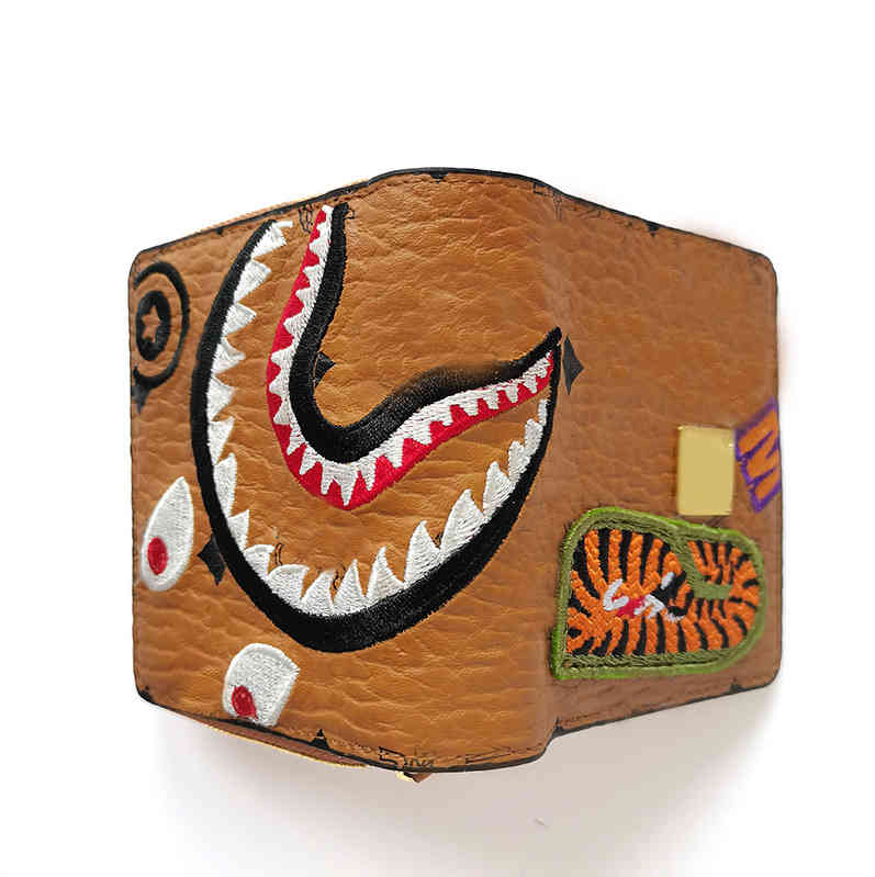 Shark Zip Around Wallet Women Cartoon Embroidered Multi-card Slot Brown Luxury Leather Designer Crossbody Holder Female Purses 220406
Shark Zip Around Wallet Women Cartoon Embroidered Multi-card Slot Brown Luxury Leather Designer Crossbody Holder Female Purses 220406