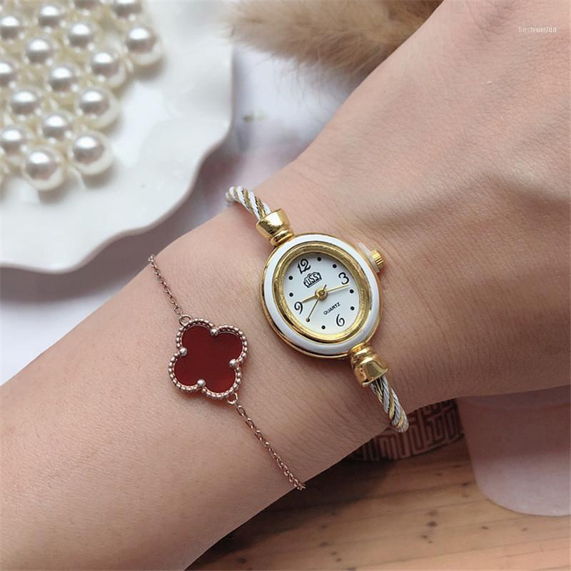 Wristwatches Cussi Fashion Casual Women's Bracelet Watches Luxury Gold Ladies Watch Steel Oval Quartz Relogio Feminino ClockWristwatches, Gold-red
Wristwatches Cussi Fashion Casual Women's Bracelet Watches Luxury Gold Ladies Watch Steel Oval Quartz Relogio Feminino ClockWristwatches, Gold-red