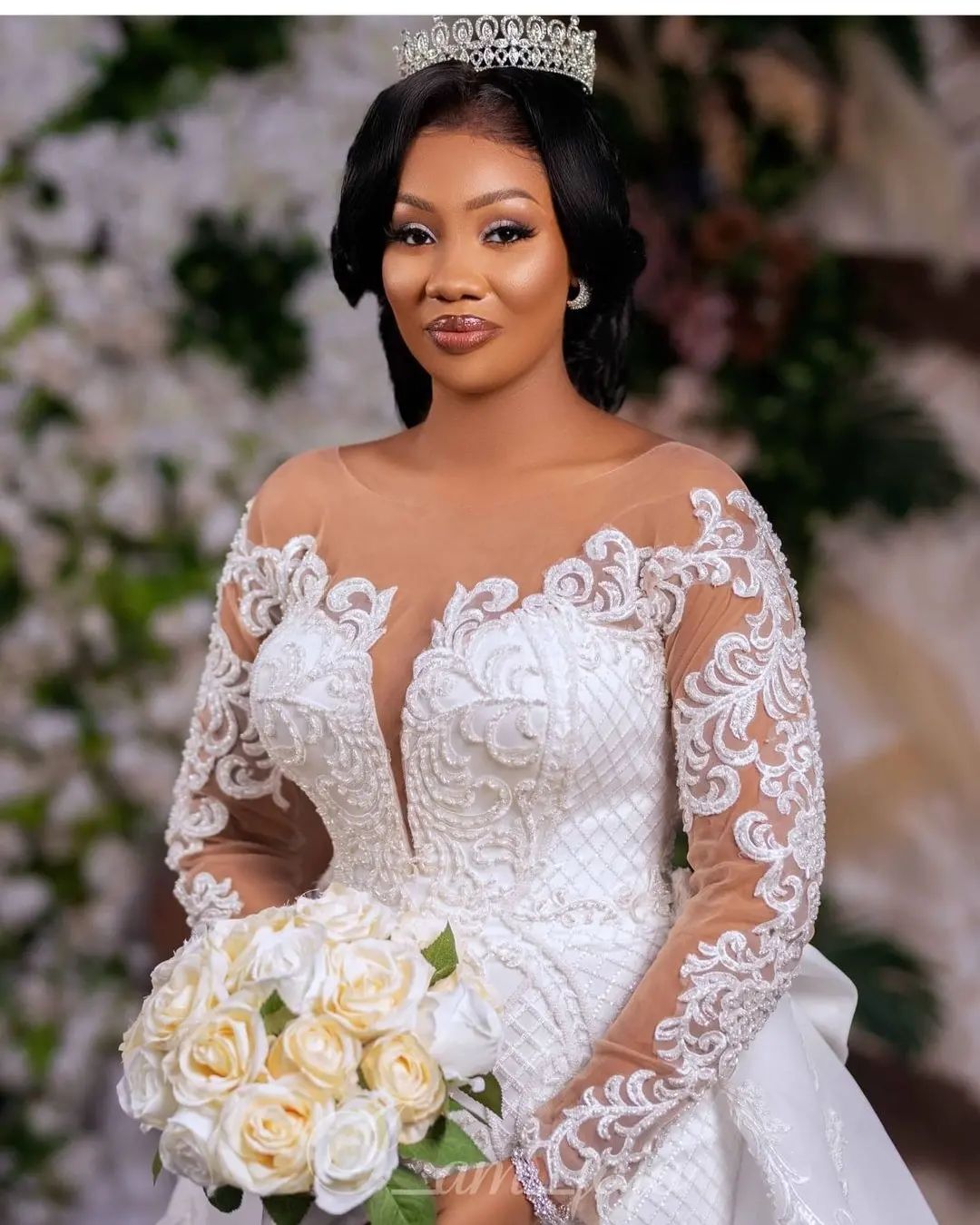 Saudi Arabia Mermaid Wedding Dress with Detachable Train Sheer Neck Long Sleeve Plus Size Lace Bridal Gowns robes de mariée