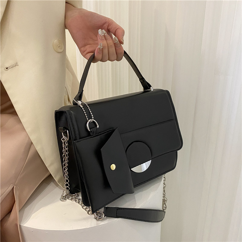 HBP texture fashion casual mini Messenger bags female shoulder small square bag, Black
HBP texture fashion casual mini Messenger bags female shoulder small square bag, Black