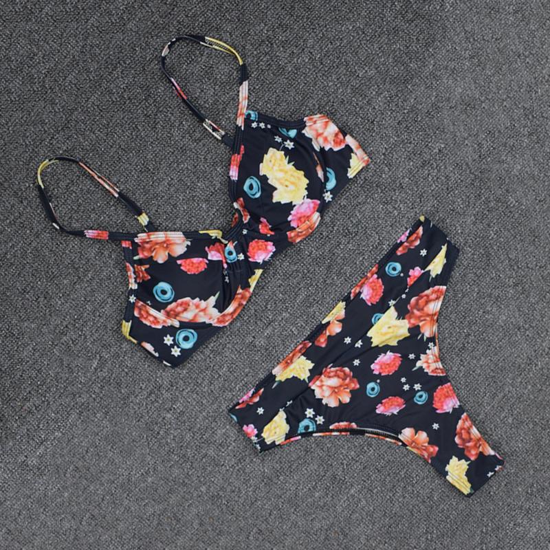 Women' Swimwear WTCandy 2022 Push Up Bikini Set Women Floral Tie Dye Blue Swimsuit Solid Black Red Bathing Suit Leopard, Beige
Women' Swimwear WTCandy 2022 Push Up Bikini Set Women Floral Tie Dye Blue Swimsuit Solid Black Red Bathing Suit Leopard, Beige