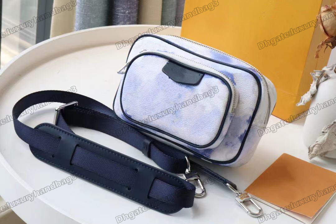 Mens Designers OUTDOOR POUCH Cross Body Bag Mono Gram Watercolor Blue Crossbody Worn Around The Neck Mens Bag M45763
Mens Designers OUTDOOR POUCH Cross Body Bag Mono Gram Watercolor Blue Crossbody Worn Around The Neck Mens Bag M45763