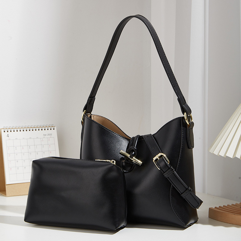Women Shoulder Bags Fashion casual Womens Subaxillary Bag Handbag Totes High-capacity High quality PU Oxford Large volume wholesale Small Black Pink Green 9042
Women Shoulder Bags Fashion casual Womens Subaxillary Bag Handbag Totes High-capacity High quality PU Oxford Large volume wholesale Small Black Pink Green 9042