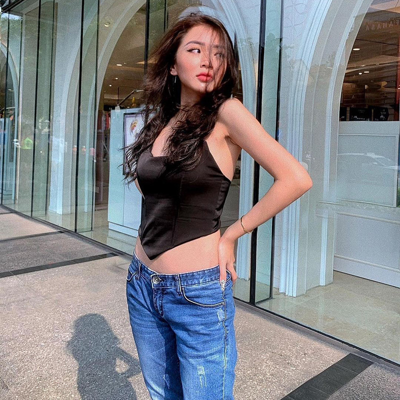 Beyouare Sexy Silk Women Tube Tops Solid Sleeveless Asymmetric Slim Skinny Corset Cropped Top Summer Casual Elegant Bustier 220325