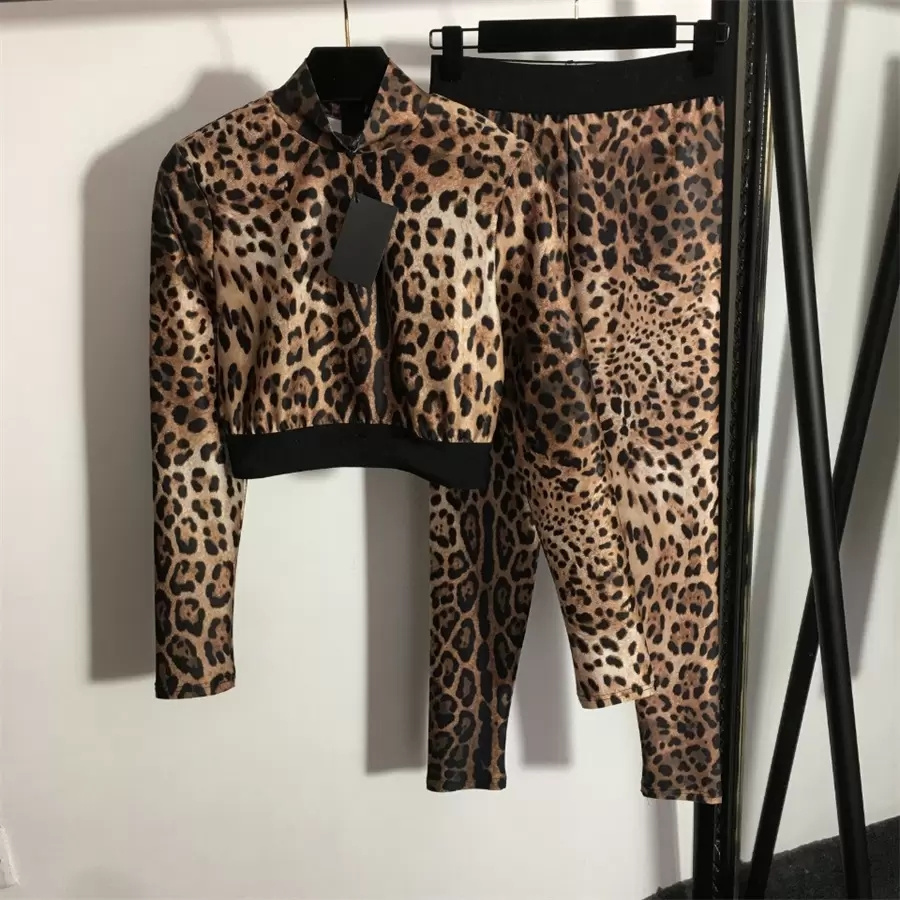 Cheetah Women' Two Piece Pants Tracksuits Yoga Suits Leopard Print Long Sleeves Short Jacket Waist Slim Leggings Sport Suit, Additional postage
Cheetah Women' Two Piece Pants Tracksuits Yoga Suits Leopard Print Long Sleeves Short Jacket Waist Slim Leggings Sport Suit, Additional postage