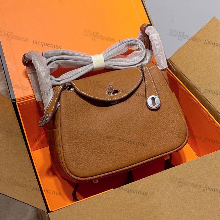 2022 Luxury Designer Handbags first Clutch Bag Metal Hemming lindy Genuine Leather women handbag Ladies Single Shoulder Messenger h Evening Bags fclasp totes purses
2022 Luxury Designer Handbags first Clutch Bag Metal Hemming lindy Genuine Leather women handbag Ladies Single Shoulder Messenger h Evening Bags fclasp totes purses