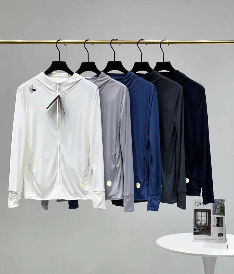 Men' Jackets Spring and summer new men' and women' hooded sunscreen clothes skin clothes jacket couple sunscreen clothes
Men' Jackets Spring and summer new men' and women' hooded sunscreen clothes skin clothes jacket couple sunscreen clothes