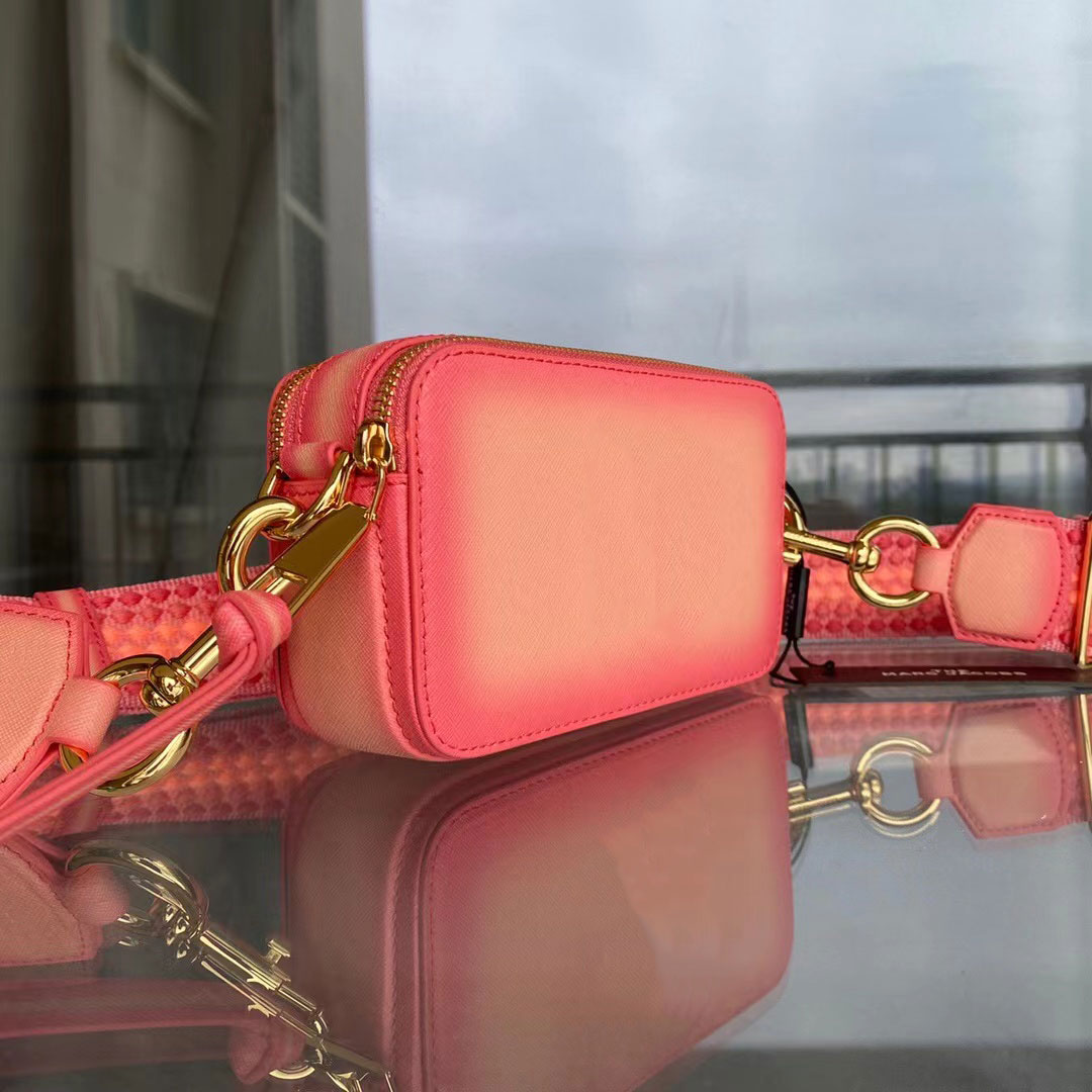 2022 Newes Designer Fashion bag Ladie Handbag Famous totes Mini Snapshot Camera Small Crossbody purse Women Shoulder Bags Messenger cross body marc glam shot 2 j1Yb#, 10
2022 Newes Designer Fashion bag Ladie Handbag Famous totes Mini Snapshot Camera Small Crossbody purse Women Shoulder Bags Messenger cross body marc glam shot 2 j1Yb#, 10