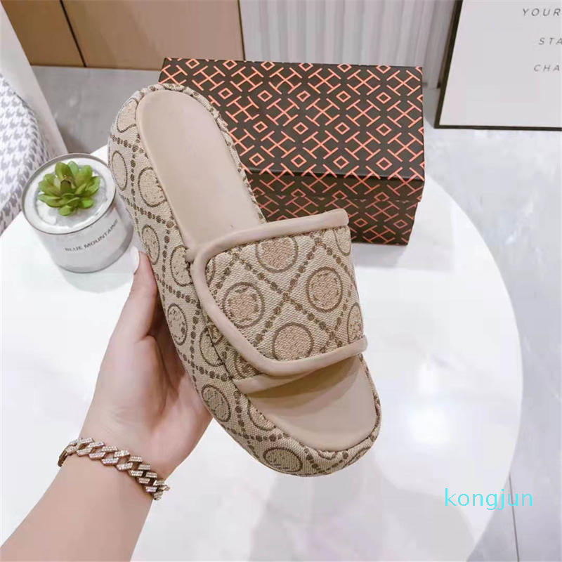 Fashion-Designer Slippers Slippers Platform Sandals Letter Embroidered Slippers Casual Open Toe Cartoon Beach Flip-Flops, Blue
Fashion-Designer Slippers Slippers Platform Sandals Letter Embroidered Slippers Casual Open Toe Cartoon Beach Flip-Flops, Blue