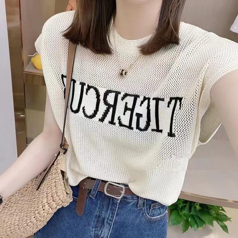 Women's Sweaters Harajuku Hollow Out Letter Pullovers Vintage Women Short-sleeved Knitted Sweater O-neck Women's Round Neck Loose Street, Black
Women's Sweaters Harajuku Hollow Out Letter Pullovers Vintage Women Short-sleeved Knitted Sweater O-neck Women's Round Neck Loose Street, Black