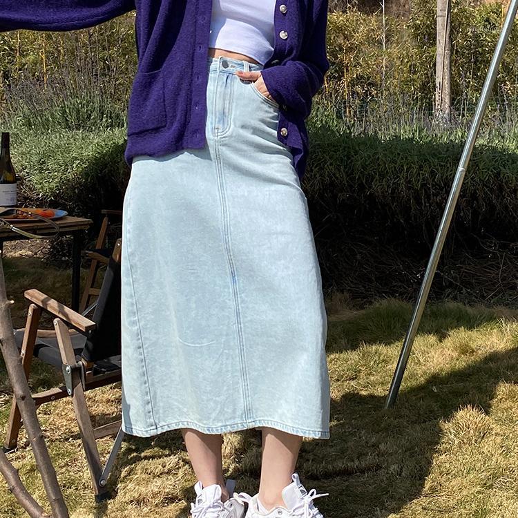 Korean Fashion Casual High Waist Thin Denim Midi Skirt All-match Elegant Temperament Harajuku Light Blue Skirts Womens 2022
Korean Fashion Casual High Waist Thin Denim Midi Skirt All-match Elegant Temperament Harajuku Light Blue Skirts Womens 2022