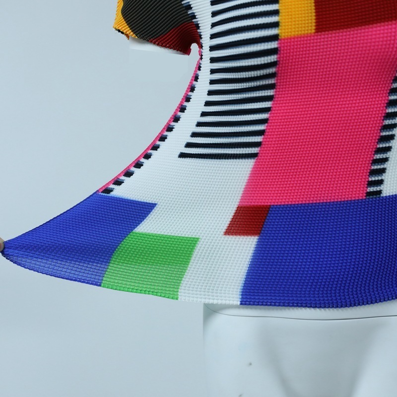 LANMREM color block patchwork short sleeve pleated t shirt for women summer Turtleneck slim trend elastic tops YJ772 220708