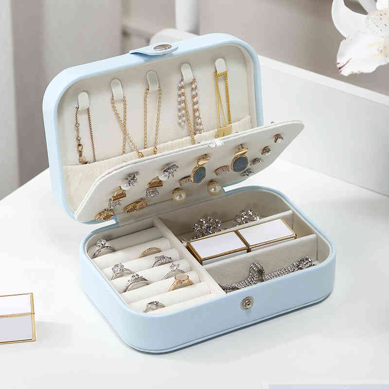 Casegrace Mini Travel Jewelry Box Storage Packaging Case Portable PU Leather Earring Ring Necklace Jewellery Organizer
Casegrace Mini Travel Jewelry Box Storage Packaging Case Portable PU Leather Earring Ring Necklace Jewellery Organizer