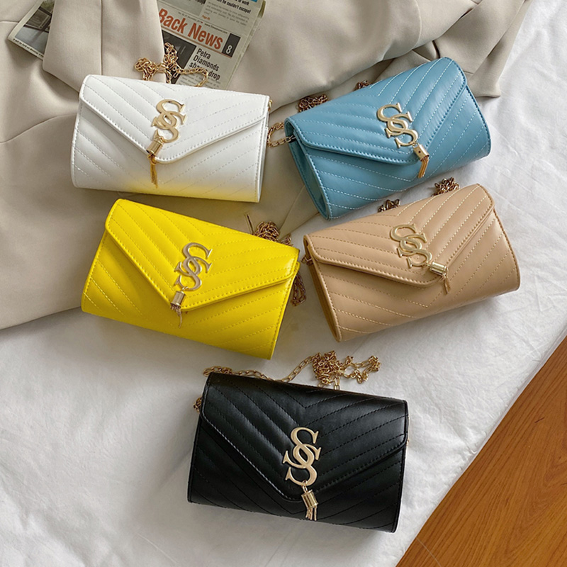 Women Blue Yellow White Small Flap Messenger Bags Black Soft Leather Chain Shoulder Crossbody Bag Lady High Quality Handbag, 20cm-13cm-6cm
Women Blue Yellow White Small Flap Messenger Bags Black Soft Leather Chain Shoulder Crossbody Bag Lady High Quality Handbag, 20cm-13cm-6cm