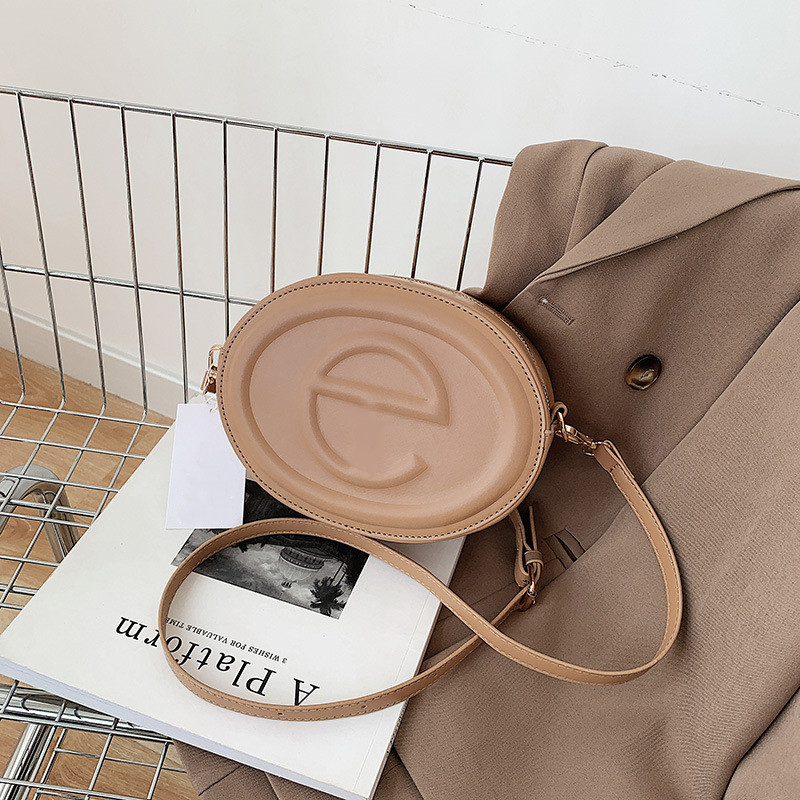 New Women's Bag Cross-Border Popular Fashion Letter Small round Bags Shoulder Crossbody Candy Color round Pie, As pic
New Women's Bag Cross-Border Popular Fashion Letter Small round Bags Shoulder Crossbody Candy Color round Pie, As pic