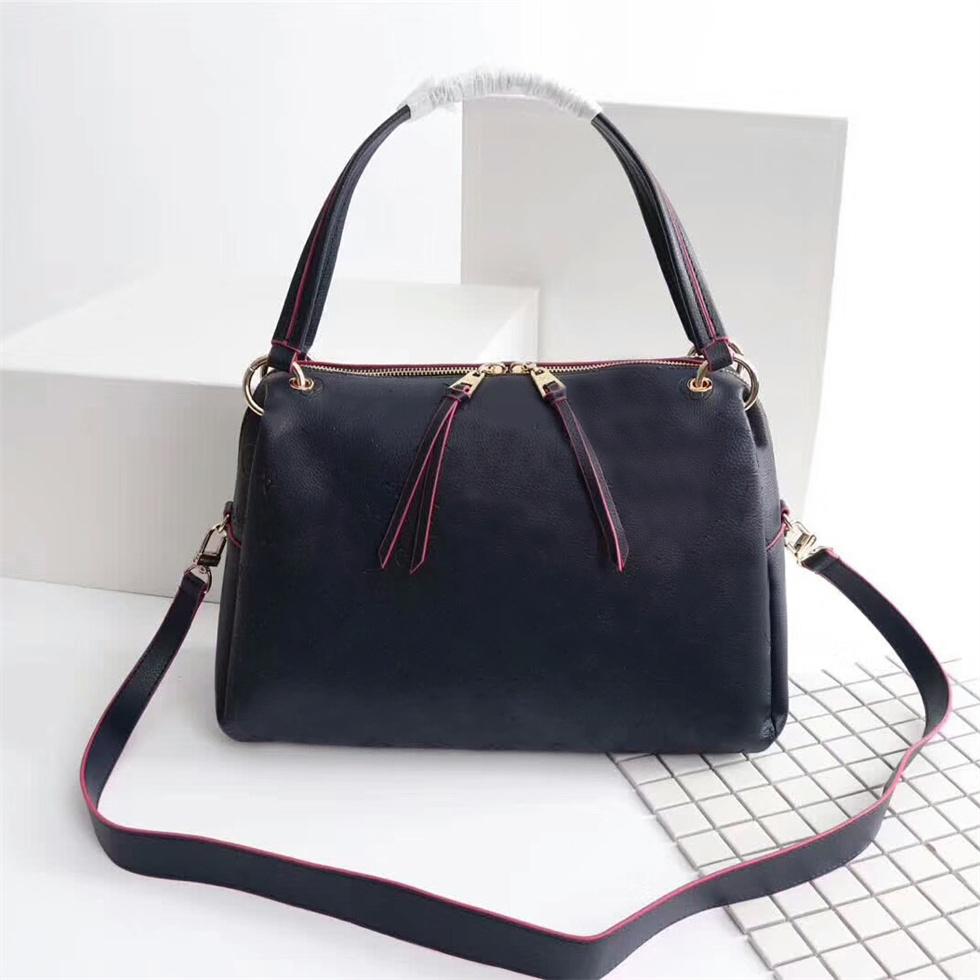 Crossbody women handbags ladies designer composite bags lady clutch bag shoulder tote female purse wallet handbag High quality High Capacity Shopping 02
Crossbody women handbags ladies designer composite bags lady clutch bag shoulder tote female purse wallet handbag High quality High Capacity Shopping 02