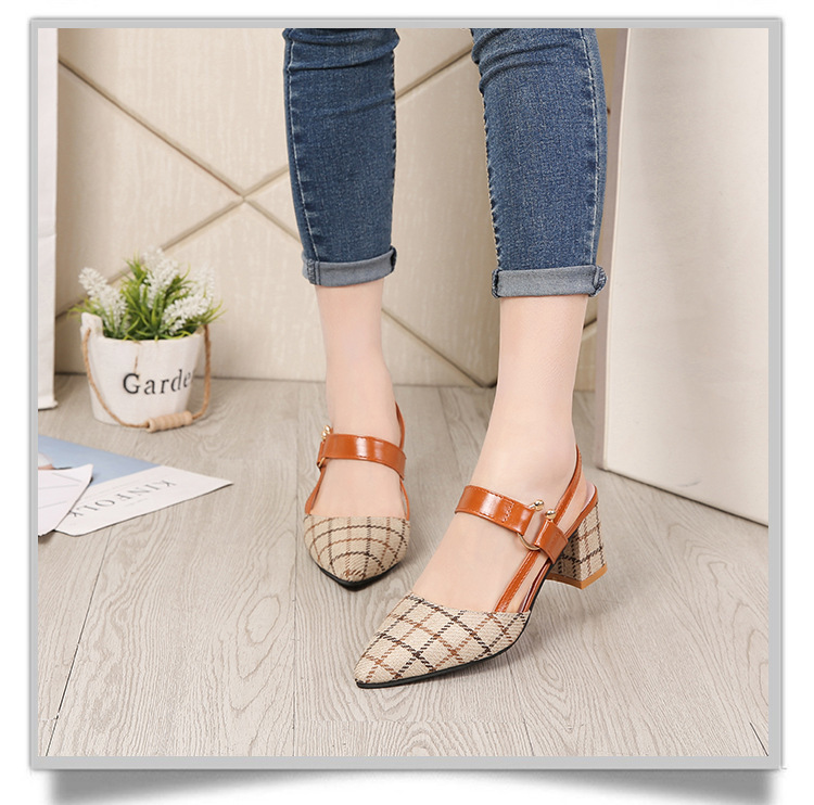 Summer Women Gladiator Buckle Strap Cover Heel Fashion Chunky Ladies Sandals Ankle Strap Footwear Pumps Dress Shoes 220418