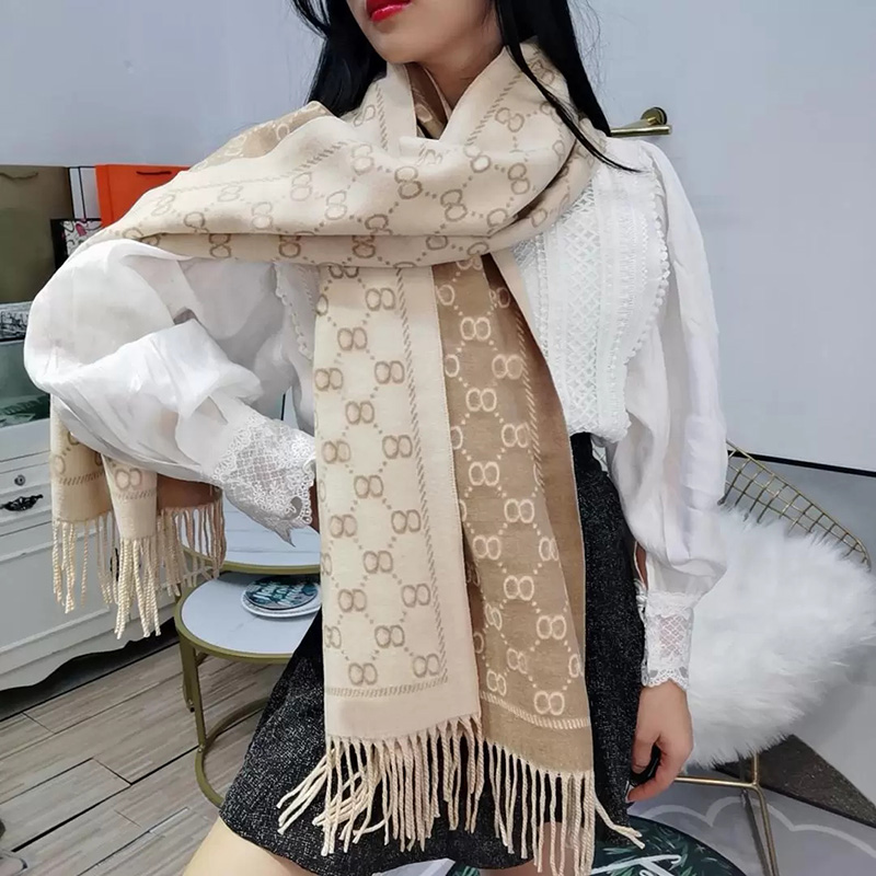 Stylish Cashmere Scarf Designer For Women Full Letter G Printed Scarves With Tags Autumn Winter Long Shawls Soft Warm Wraps Shawl Blanket
Stylish Cashmere Scarf Designer For Women Full Letter G Printed Scarves With Tags Autumn Winter Long Shawls Soft Warm Wraps Shawl Blanket