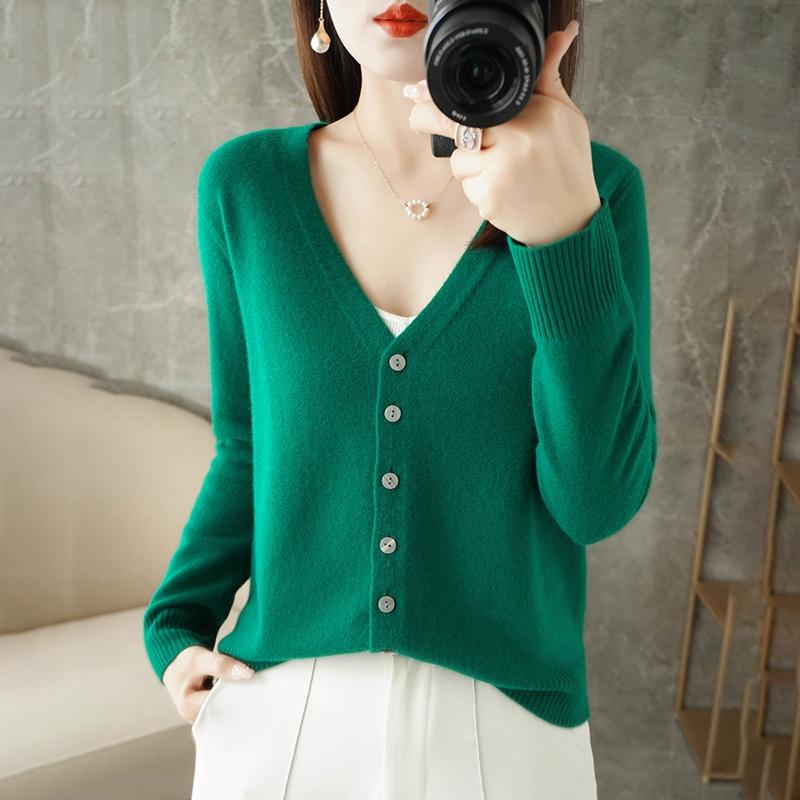 Women' Knits & Tees Spring And Summer Cardigan Women' V-Neck Sweater Loose All-Match Solid Color Thin Knitted Shirt Top CoatWomen, Sky blue
Women' Knits & Tees Spring And Summer Cardigan Women' V-Neck Sweater Loose All-Match Solid Color Thin Knitted Shirt Top CoatWomen, Sky blue