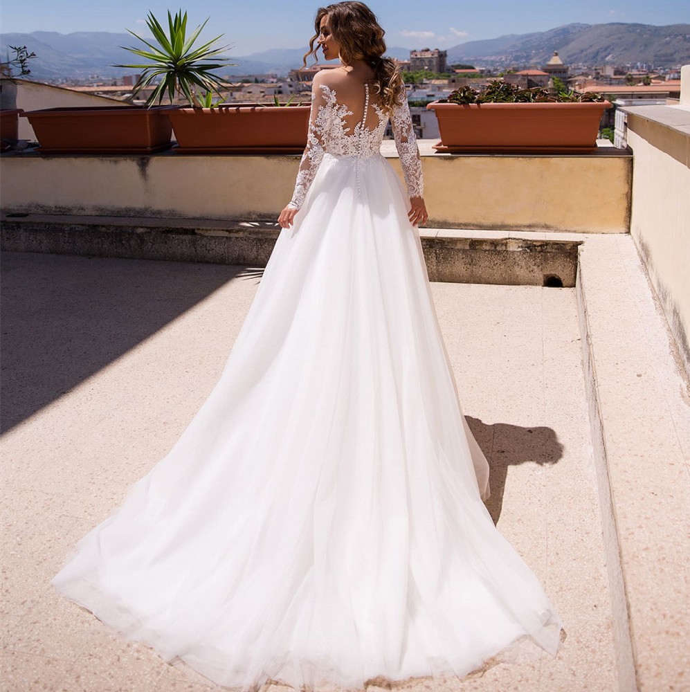 Bohemian Long Sleeve Wedding Dresses 2022 A Line Illusion Lace Appliques Scoop Bride Bridal Gowns Tulle Vestido De Noiva Robe Mariee