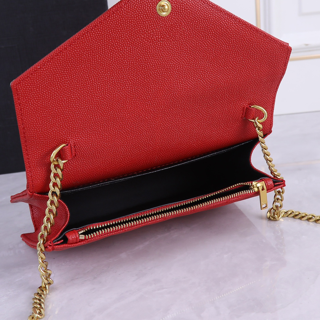 Top brand shoulder bags for women high quality woven cloud bag luxury Chains bag designer Cross body lady Clutch purse satchels Hobos, Red gold chains
Top brand shoulder bags for women high quality woven cloud bag luxury Chains bag designer Cross body lady Clutch purse satchels Hobos, Red gold chains