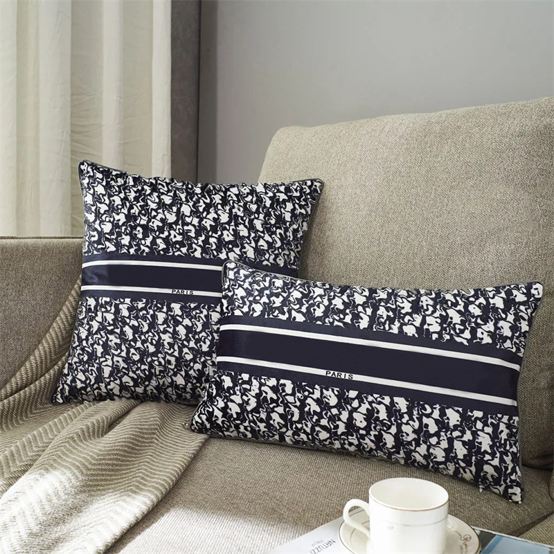 Decorative Pillow Luxury Designer Cushion Pillowcase Letters Brand Fashion Throw Cushions Cotton Covers Home Textiles Decor With Inner, D1
Decorative Pillow Luxury Designer Cushion Pillowcase Letters Brand Fashion Throw Cushions Cotton Covers Home Textiles Decor With Inner, D1