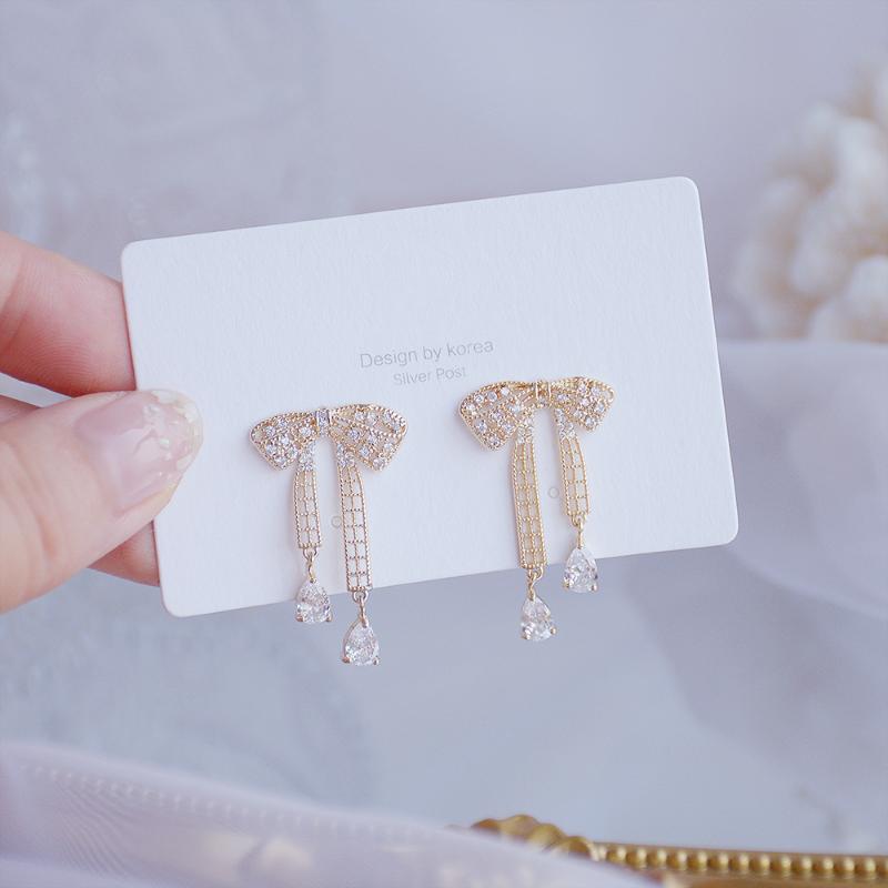 Stud Korean Micro Zircon Temperament Bowknot Earring For Women Dainty 14k Real Gold Elegant Accessories JewelryStud
Stud Korean Micro Zircon Temperament Bowknot Earring For Women Dainty 14k Real Gold Elegant Accessories JewelryStud