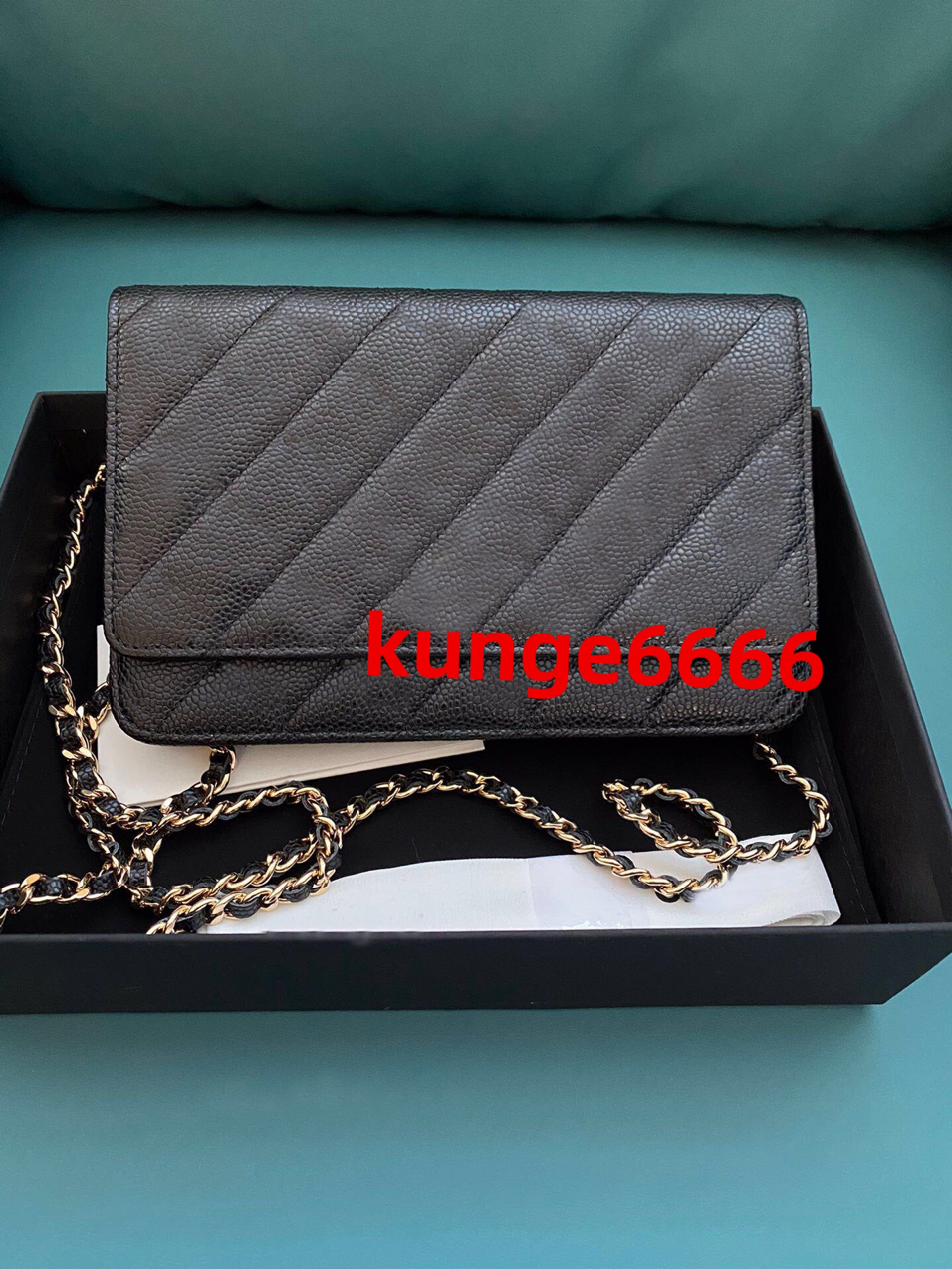 10A classic caviar lambskin genuine leather women mini shoulder bag with box plaid handbags wallets womens cross body evening bags female purse 33814, Pink caviar gold buckle
10A classic caviar lambskin genuine leather women mini shoulder bag with box plaid handbags wallets womens cross body evening bags female purse 33814, Pink caviar gold buckle